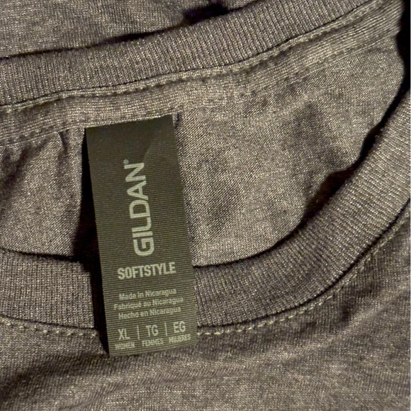 Gildan Dragon Charcoal T-Shirt. Women’s XL NWT - Picture 4 of 4